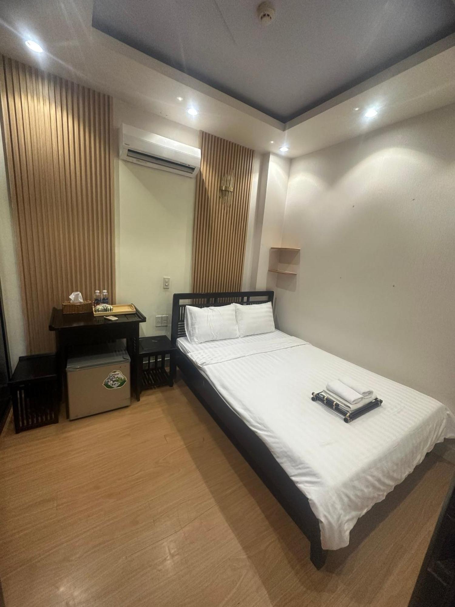 Golden Uc Chau House & Spa Cidade de Ho Chi Minh Exterior foto
